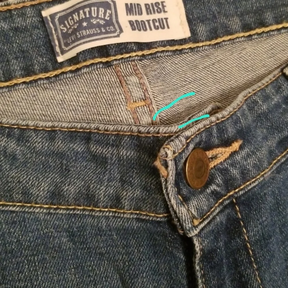 LEVI'S SIGNATURE Bootcut Jeans Plus 14 Short Waist 38 Inseam 28 Medium Wash - Picture 7 of 10
